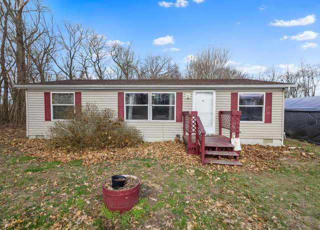 Property at 7255 S 300 Rd W, North Judson, IN 46366, 3 beds, 2 baths
