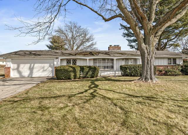 Property at 59430 Ireland Trl, Mishawaka, IN 46544, 4 beds, 2.5 baths