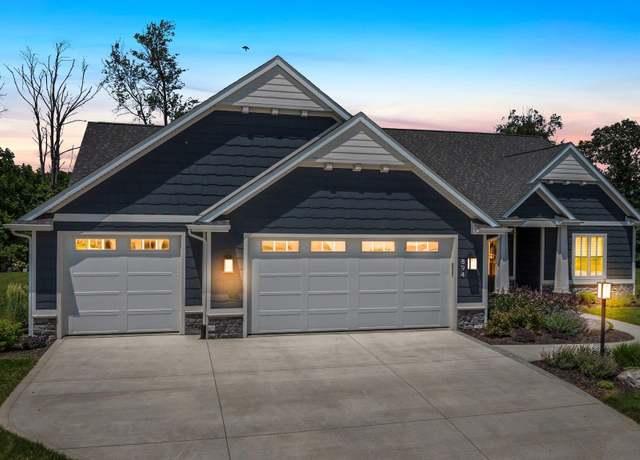 Property at 894 Cascata Trl, Huntertown, IN 46748, 3 beds, 2.5 baths