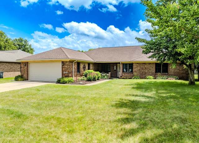Property at 4301 W Friar Dr, Muncie, IN 47304, 4 beds, 2.5 baths