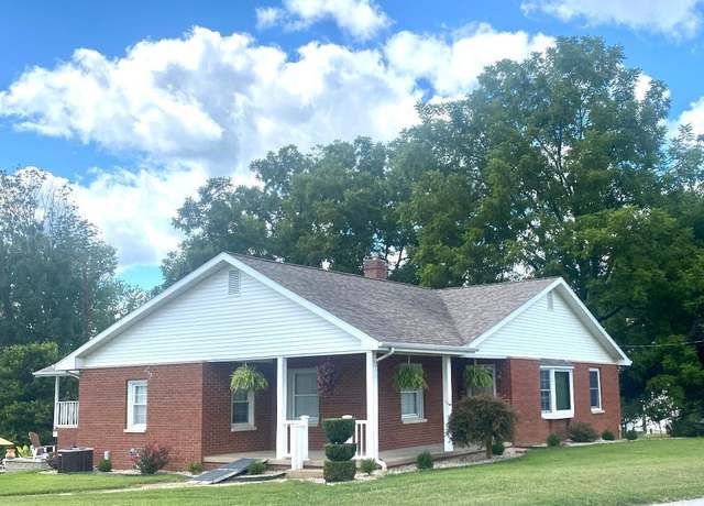 Property at 527 Smith Ferry Rd, Worthington, IN 47471, 4 beds, 3 baths