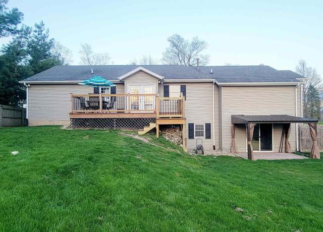Property at 59645 County Road 35, Middlebury, IN 46540, 3 beds, 2 baths