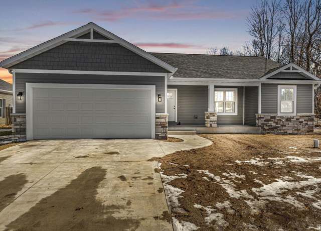 Property at 54484 Wexford Dr, Elkhart, IN 46514, 3 beds, 2 baths