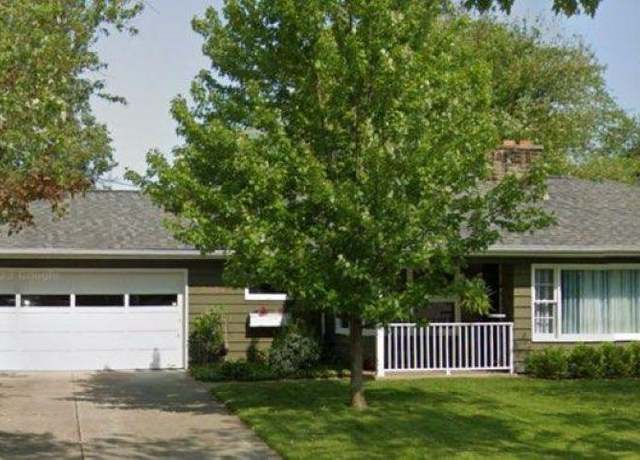 Property at 5004 Woodhurst Blvd, Fort Wayne, IN 46807, 3 beds, 1.5 baths
