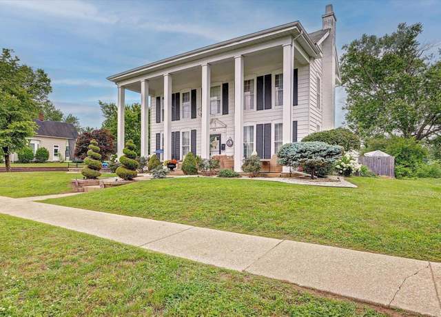 Property at 14 S Edwards St, Worthington, IN 47471, 4 beds, 2 baths