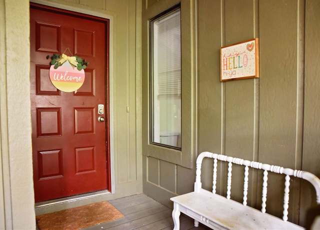 Property at 9012 S Pointe Ridge Ln, Bloomington, IN 47401, 2 beds, 1 bath