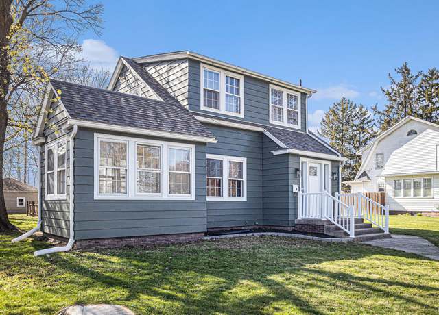 Property at 3407 S Michigan St, South Bend, IN 46614, 3 beds, 1.5 baths