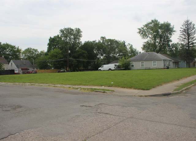 Property at 1422 Baxter St, Fort Wayne, IN 46806