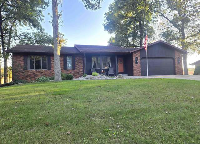 Property at 7777 W Circle Dr Dr S, Ligonier, IN 46767, 3 beds, 2 baths