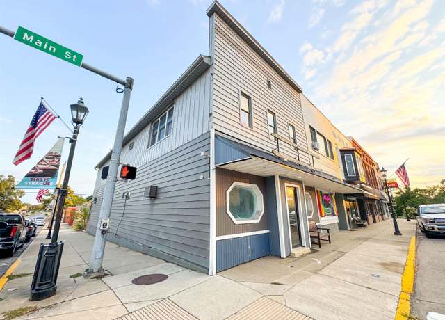 Property at 101 W Main St, Syracuse, IN 46567, 3 beds, 2 baths