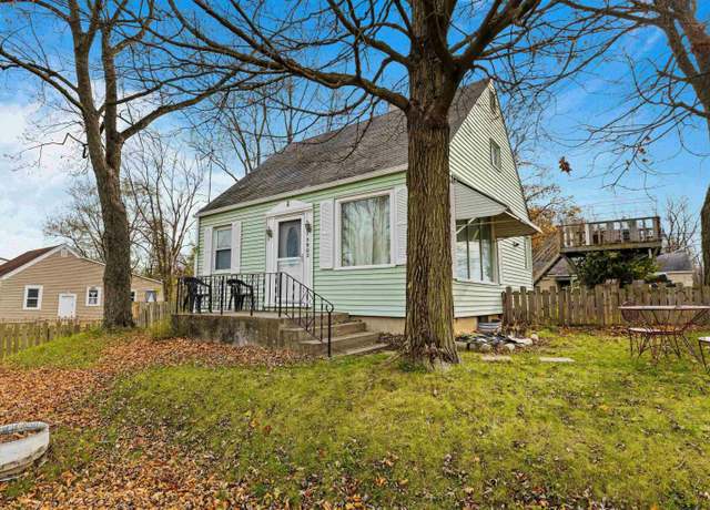 Property at 3902 & 3904 Grayston Ave, Fort Wayne, IN 46806, 3 beds, 2 baths