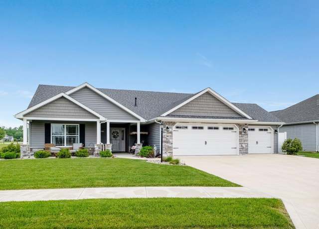 Property at 300 Westminster Way, Huntington, IN 46750, 3 beds, 2 baths