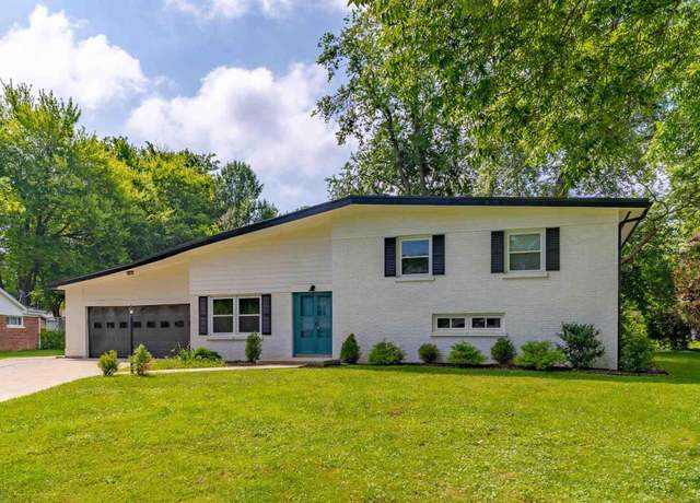 Property at 6701 E Oak St, Evansville, IN 47715, 3 beds, 2 baths
