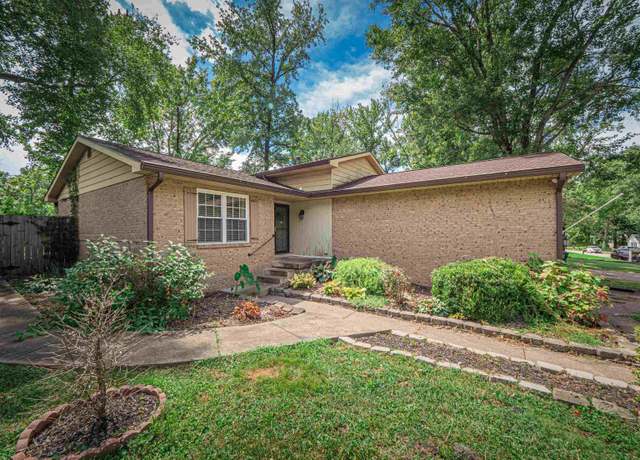 Property at 6212 Ohara Dr, Evansville, IN 47711, 3 beds, 1.5 baths