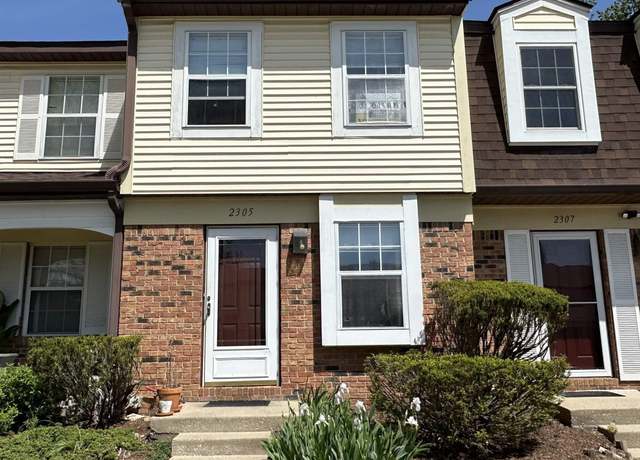 Property at 2305 S Burberry Ln, Bloomington, IN 47401, 2 beds, 1.5 baths