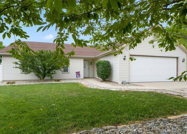 Property at 11724 Coldwater Rd, Fort Wayne, IN 46845, 3 beds, 2 baths