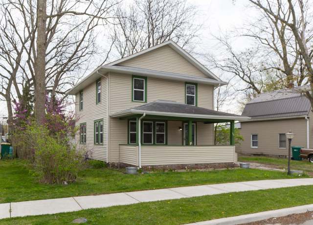 Property at 208 S Home St, Mishawaka, IN 46544, 3 beds, 1.5 baths