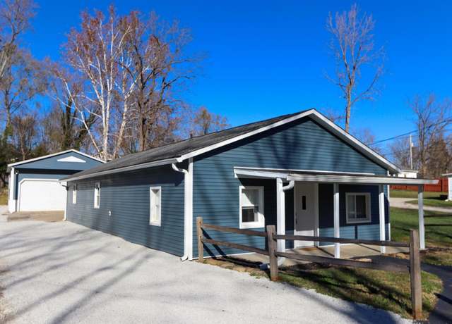 Property at 1660 W 8th St, Bloomington, IN 47404, 4 beds, 1 bath
