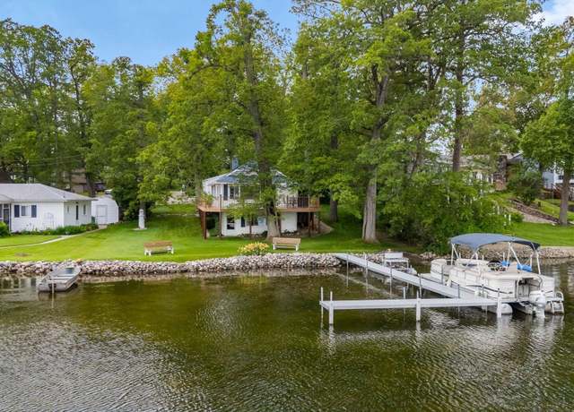 Property at 9055 E 480 S, Wolcottville, IN 46795, 2 beds, 2 baths