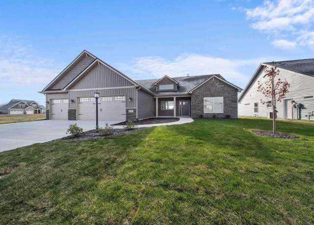 Property at 1283 Dixon Pl, Huntertown, IN 46748, 3 beds, 2.5 baths