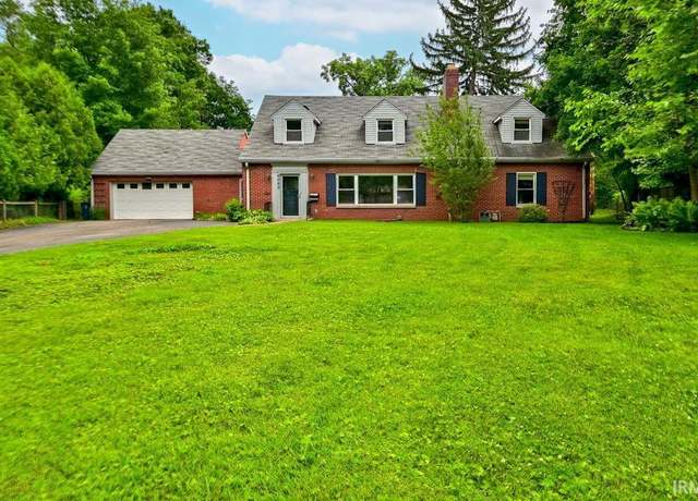 Property at 6065 Gladden Dr Dr, Indianapolis, IN 46220, 4 beds, 3.5 baths