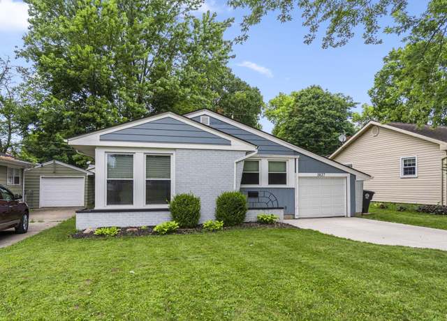 Property at 1027 Curdes Ave, Fort Wayne, IN 46805, 3 beds, 1 bath