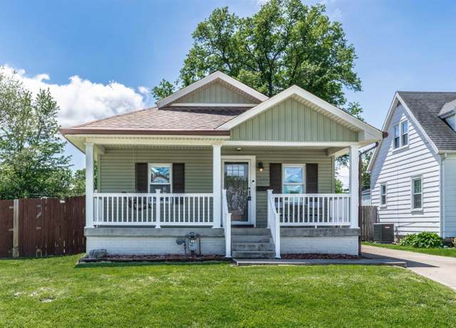 Property at 2015 E Michigan St, Evansville, IN 47711, 3 beds, 2 baths