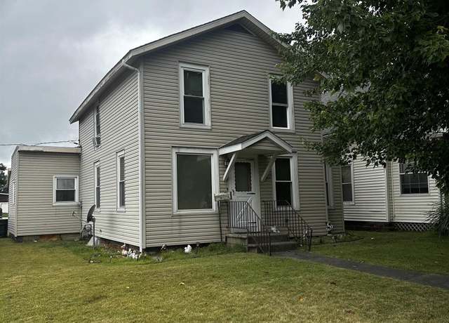 Property at 314 S Line Street St, Columbia City, IN 46725, 3 beds, 1.5 baths