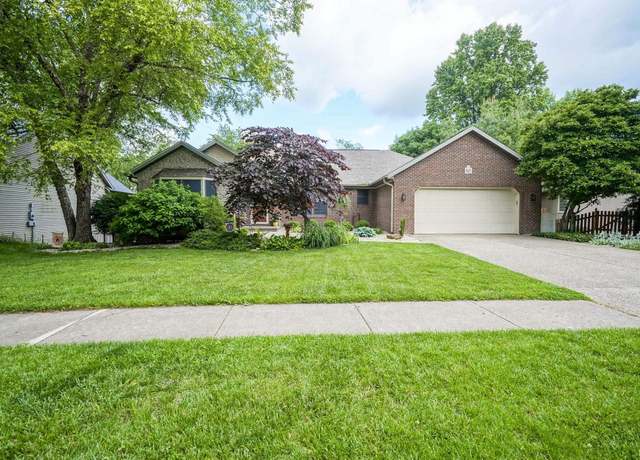 Property at 4019 E Bennington Blvd, Bloomington, IN 47401, 5 beds, 4 baths