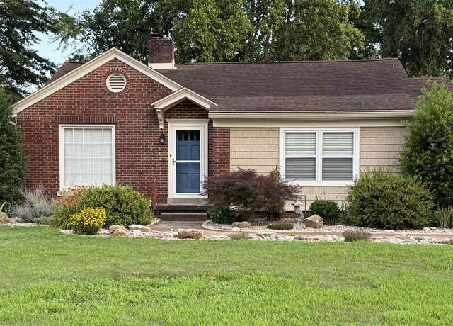 Property at 3103 Lincoln Ave, Evansville, IN 47714, 2 beds, 2 baths
