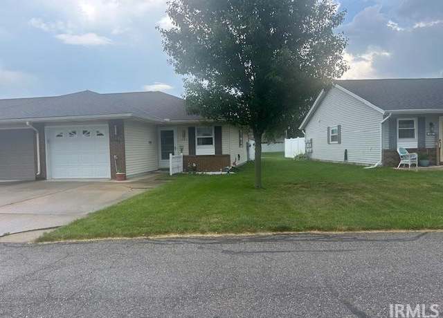 Property at 1409 Berkley Cir, Mishawaka, IN 46544, 2 beds, 1 bath