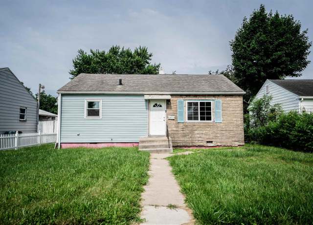 Property at 221 S Kenmore St, South Bend, IN 46619, 3 beds, 1 bath