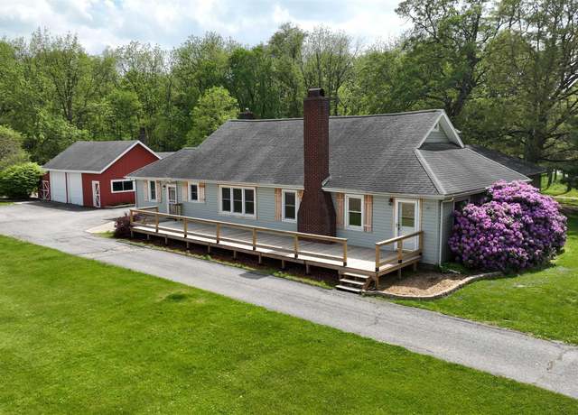 Property at 4386 E Luse Rd, Monticello, IN 47960, 4 beds, 3 baths