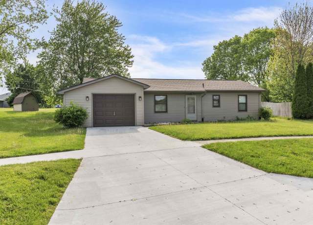 Property at 303 Alamosa Dr, Kendallville, IN 46755, 3 beds, 1 bath