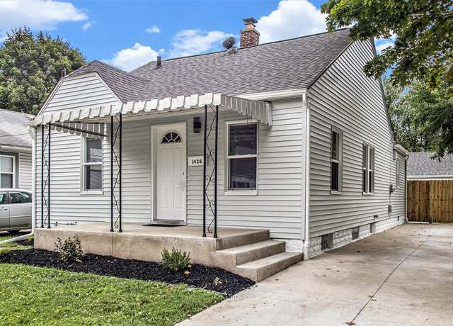 Property at 1428 Johnson St, South Bend, IN 46628, 3 beds, 1 bath