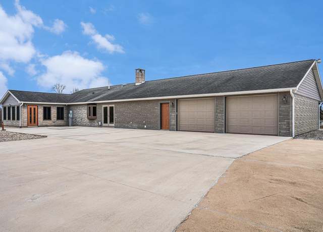 Property at 1184 N 25 W, Albion, IN 46701, 2 beds, 3 baths