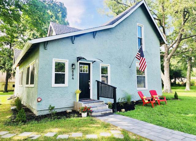 Property at 604 W Franklin St, Colfax, IN 46035, 4 beds, 3 baths
