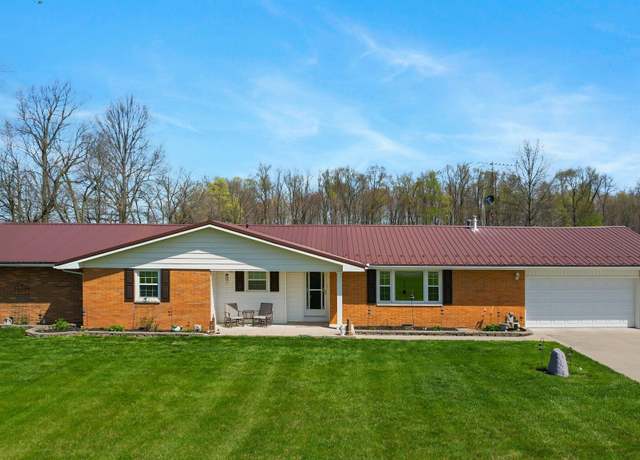 Property at 5100 W Cornbread Rd, Muncie, IN 47302, 3 beds, 3.5 baths