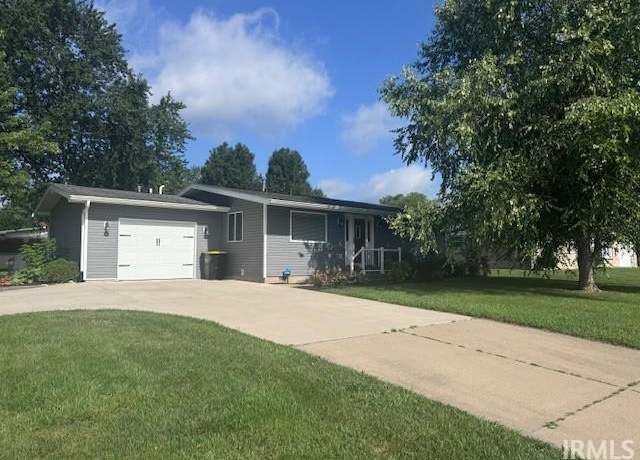 Property at 840 S Curry Pike, Bloomington, IN 47403, 3 beds, 2 baths
