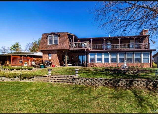 Property at 1813 College Ave, Vincennes, IN 47591, 5 beds, 3 baths