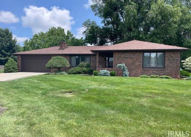 Property at 2710 President Ln, Kokomo, IN 46902, 3 beds, 2 baths