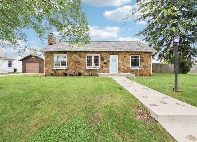 Property at 359 Coulter St, Frankfort, IN 46041, 3 beds, 2 baths