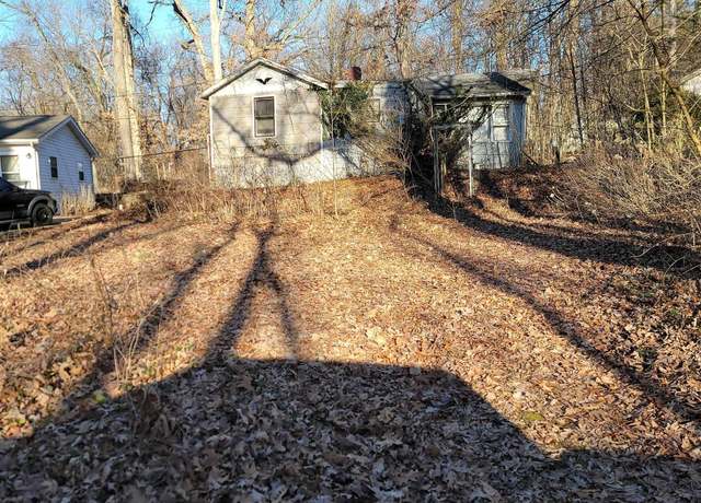 Property at 54492 Avalon Dr, South Bend, IN 46628