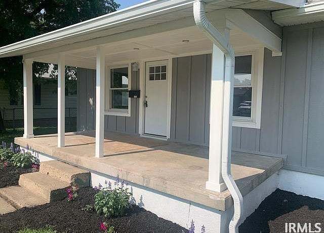 Property at 1202 Magnolia Ave, Frankfort, IN 46401, 2 beds, 1 bath