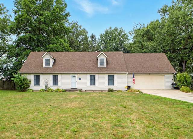 Property at 405 Inwood Dr, Fort Wayne, IN 46815, 4 beds, 3.5 baths