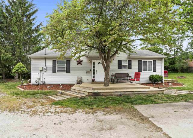Property at 3408 Addison Ave, Fort Wayne, IN 46805, 3 beds, 2 baths