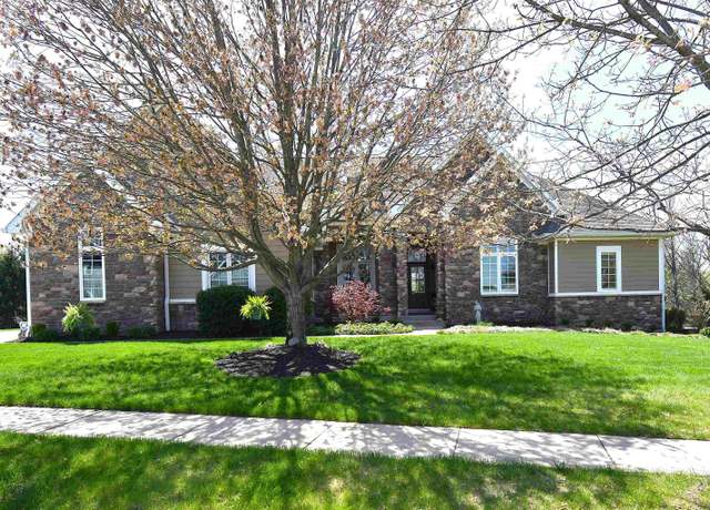 Property at 1462 E Commander Ct, Bloomington, IN 47401, 5 beds, 4.5 baths