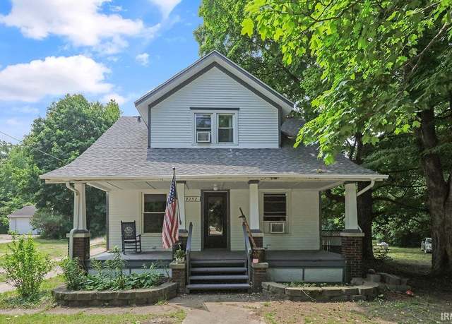 Property at 19252 Cleveland Rd, South Bend, IN 46637, 3 beds, 1 bath