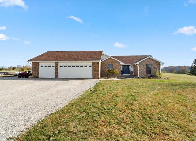 Property at 8789 N Clear Creek Rd, Huntington, IN 46750, 4 beds, 3 baths