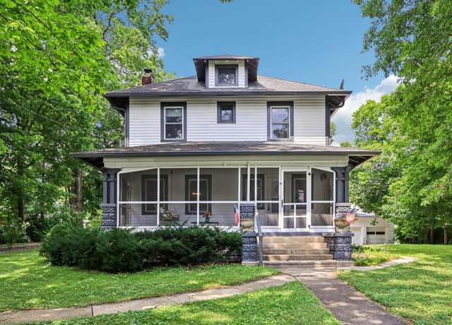 Property at 1185 N 10th St, Noblesville, IN 46060, 4 beds, 1.5 baths